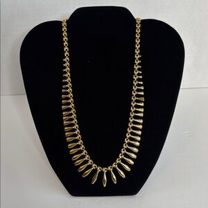 PREMIER DESIGNS GOLD TONE NECKLACE
